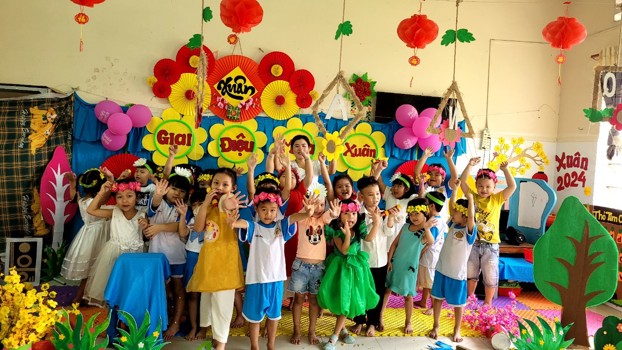 Hoạt động của bé ở trường Mầm Non