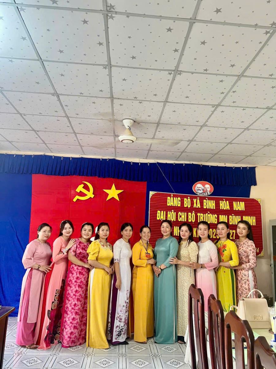 ĐẠI HỘI CHI BỘ TRƯỜNG MẦM NON BÌNH MINH NHIỆM KỲ 2025-2027